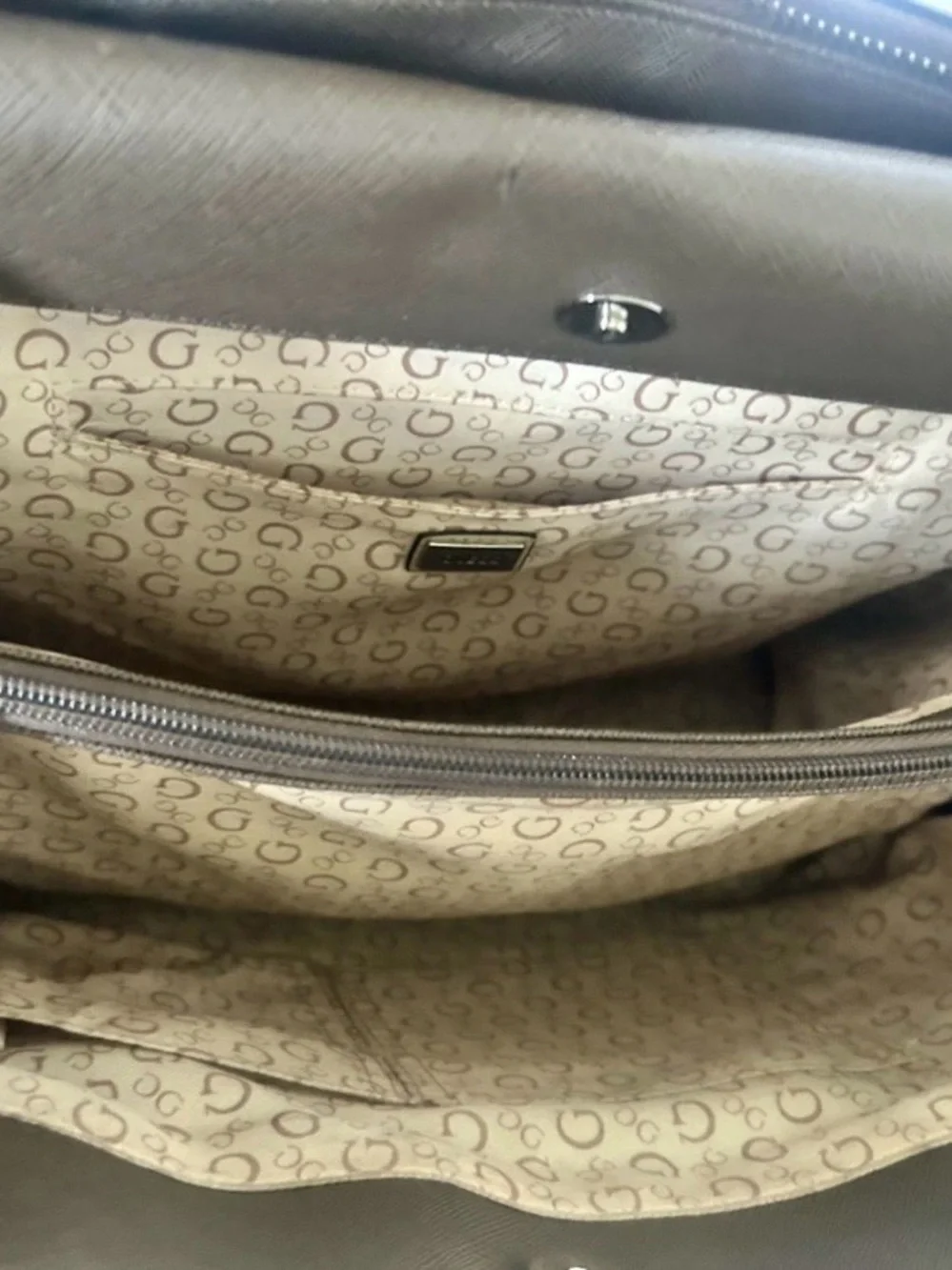 GUESS Brown Logo-Print Tote with Silver Logo Charm
